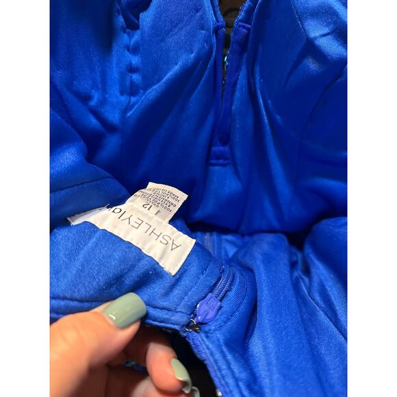 ASHLEY LAUREN - NEW WITH TAGS- Sequin dress - PROM, HOMECOMING, FORMAL - Picture 7 of 8